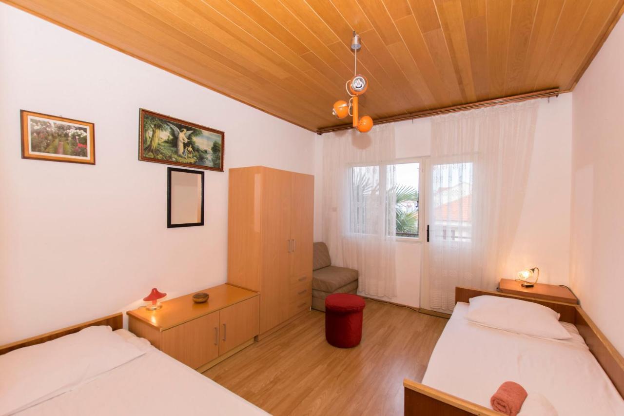 Apartments Amalija Vodice Eksteriør billede