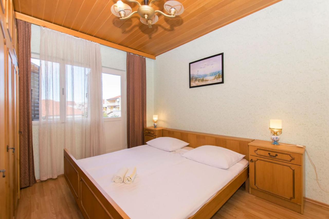Apartments Amalija Vodice Eksteriør billede